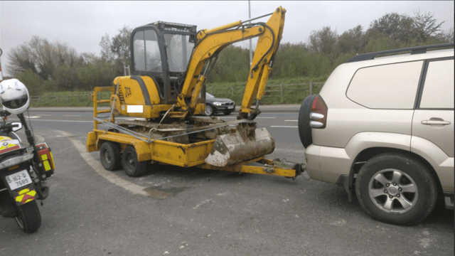 'Stopped in their tracks': Driver receives court summons for incorrect licence