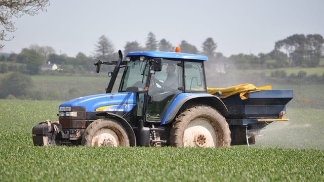 Phosphorus can now be applied in the autumn