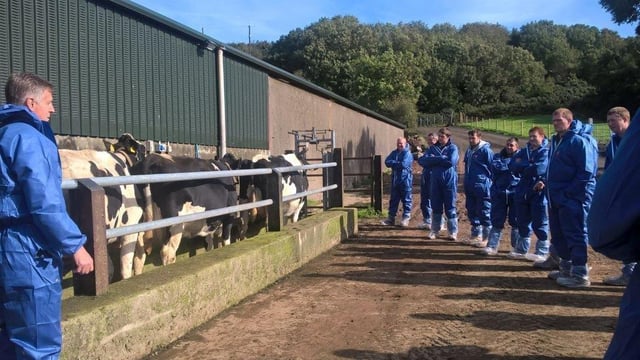 Discussion group farmers more likely to make more money