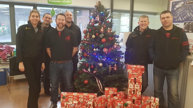 Fastparts team 'wraps up' year with charity donations