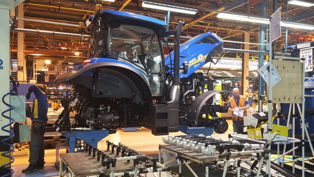 Pics: Behind the scenes at New Holland's UK tractor factory
