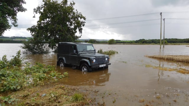 'We feel like we’ve been forgotten about' - flood-stricken farmers