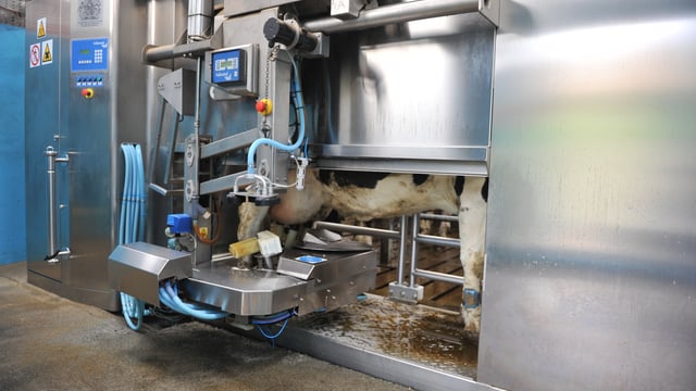 Are robots putting farm jobs at risk?