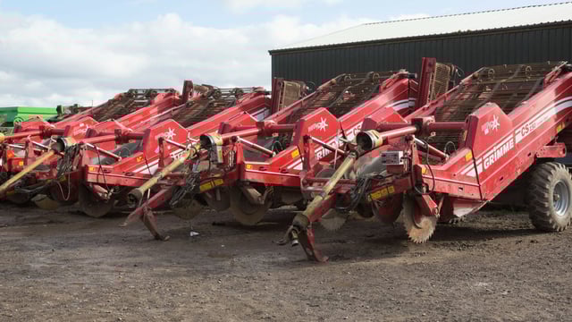 Auction report: Root crop machinery goes ’under the hammer'