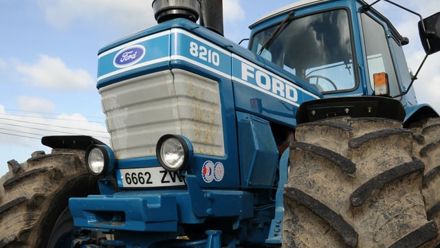 Classic corner: Top '10' tractor still pays its way in Kilkenny