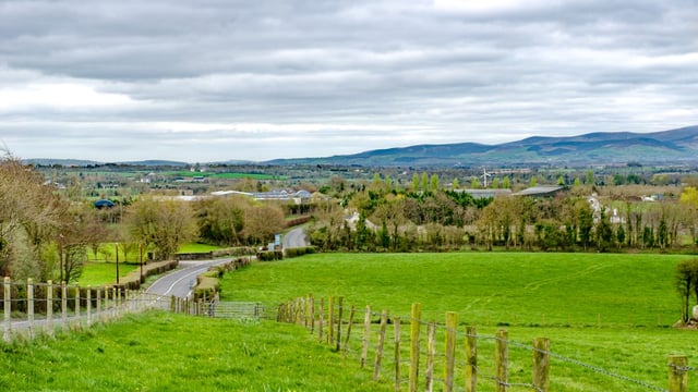 Met Éireann: Mixed weather with below average temperatures