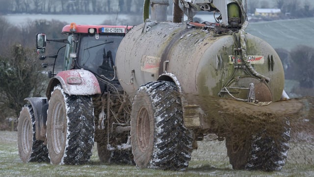 Call for 'farm banking structure' to avoid dependence on contractor credit