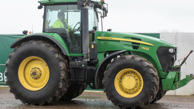 Auction report: ‘Green’ bargains at monster April tractor sale?