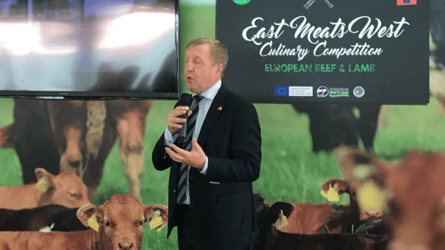 Minister Creed meets Hong Kong's Director of Agriculture