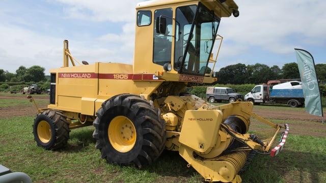 See how much this 'classic' New Holland 1905 sold for