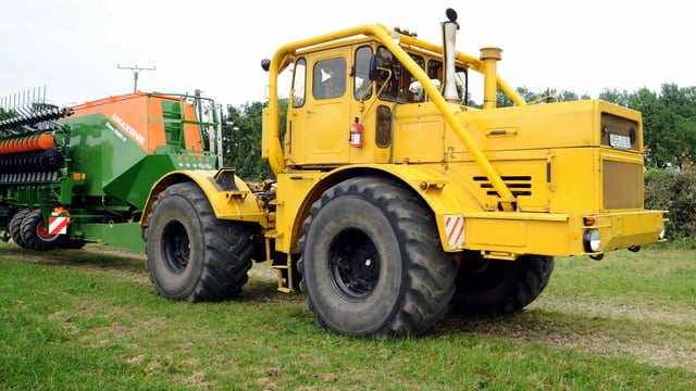 Classic corner: Is this 'crusty' Kirovets the real 'beast from the east'?