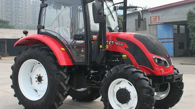 Fancy a Chinese 'Valtra' look-alike?