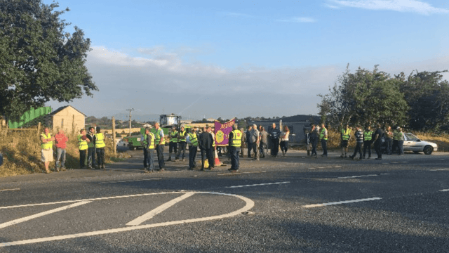 Talks commence after Wexford road blockade