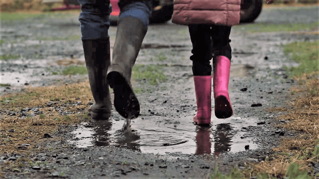 Farmers with children at home urged to step up safety plans