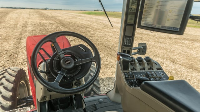 New tractor and combine sales are up in the US – AEM