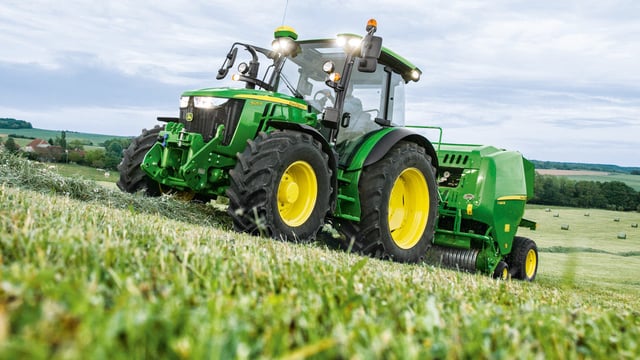 John Deere updates its 5R Series tractors for 2019