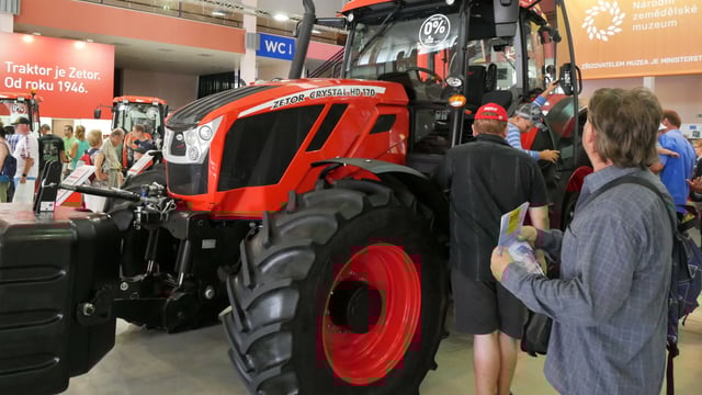 Pics: New-look 171hp Zetor Crystal breaks cover