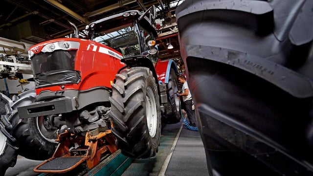 AGCO targets 20% drop in emissions from manufacturing by 2026