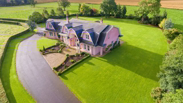 'Stunning' Fletcherstown Lodge on 20ac offers price drop