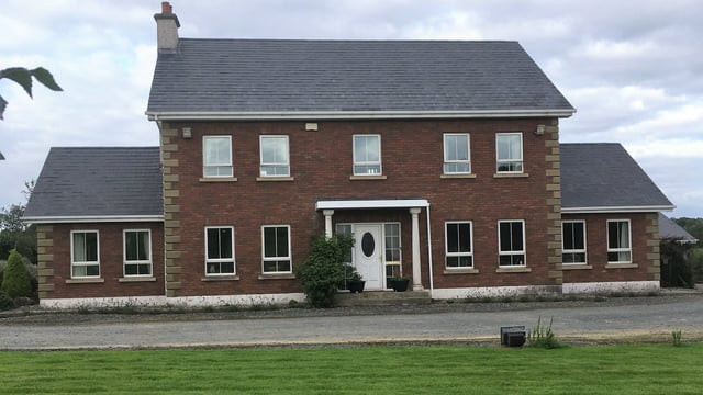 9.3ac of 'gorgeous equestrian property' on the Meath/Cavan border