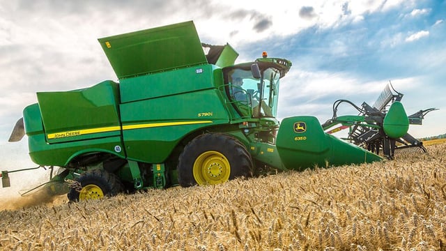 New app allows you to adjust your Deere from your desk