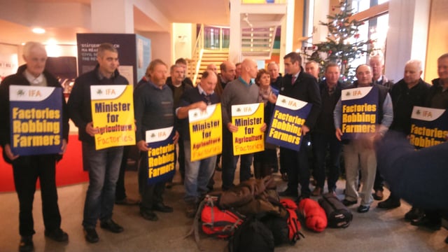 IFA stages sit-in at Ag House over carcass trim case