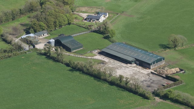 Video: Residential farm on 140ac set out in 6 primary divisions