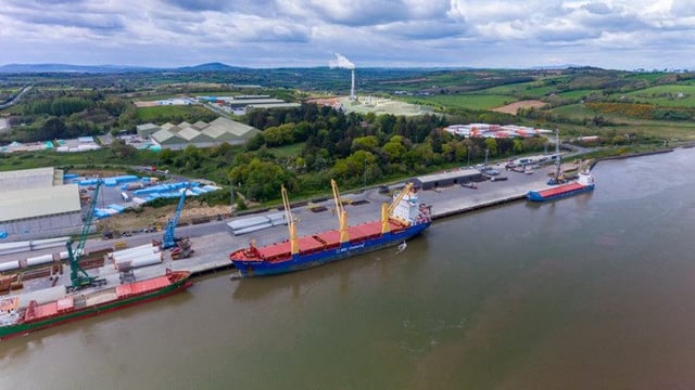 How much does it cost to import French barley?