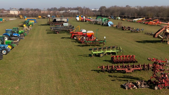 Auction report: Get a 'load' of these on-site hammer prices