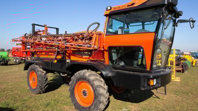 Auction report: Tidy tackle tickles the fancy at on-site sale