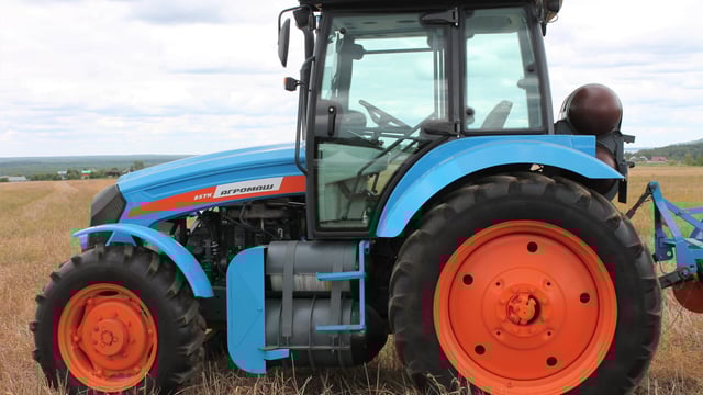 Video: Check out this farmer-sized, gas-powered tractor