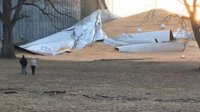 21,000t grain bin collapses in US