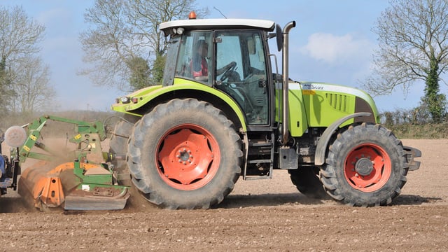 Claas has built 150,000 tractors, since Renault Agriculture takeover