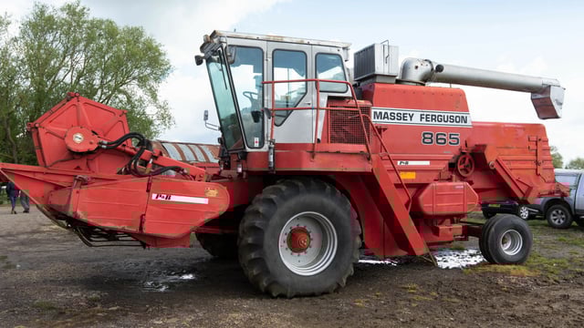 Auction report: Cheap combine; but is it collectible?