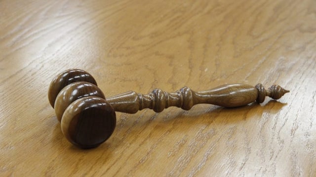 Murder trial: Defence asks jury not to engage in speculation