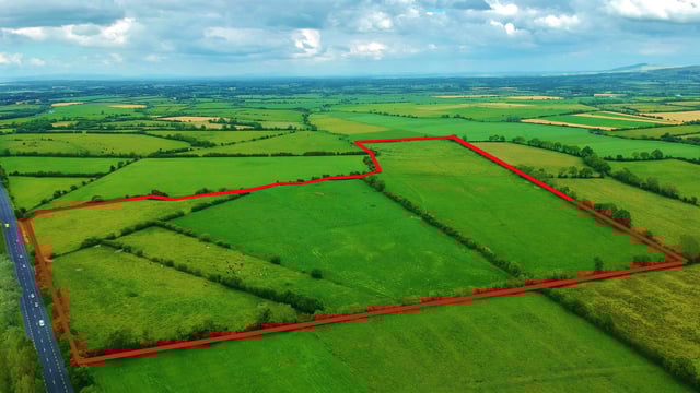 60ac of 'rich fertile land' expected to achieve 'strong price'