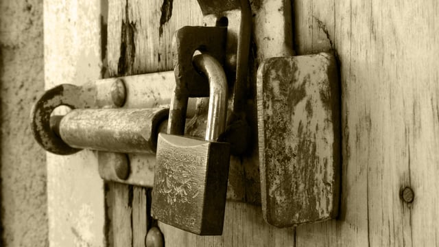 Gardaí investigate lock cutting incidents off sheds in Cavan