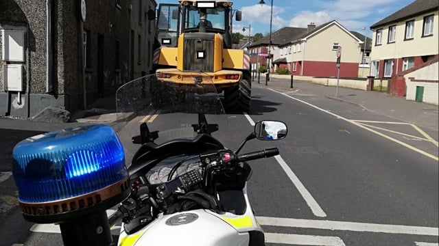 Loader driver in hot water with Gardaí for 'mobile' mix-up
