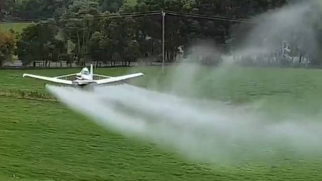 Spreading from the skies: Farmer tries alternative aerial approach
