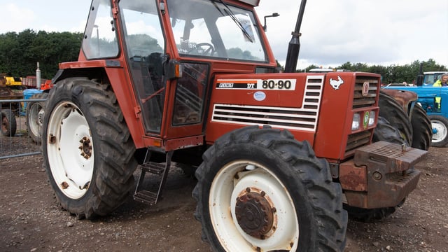Auction report: Leave or remain; where are these tractors destined for?