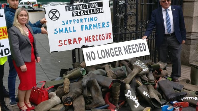 Climate change activists back farmers at major rural protest