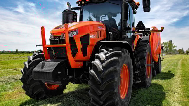 Pics: New 200hp+ Kubota tractors break cover