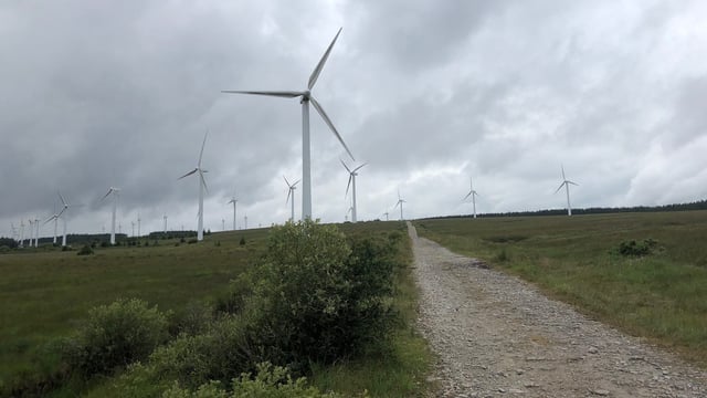 Communities 'frustrated' at lack of new wind turbine guidelines
