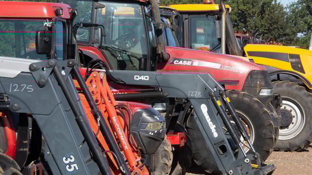 Auction report: Is it a 'Case' of a bargain...or a money pit?