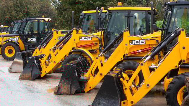 Auction report: Digging for a bargain at the JCB 'ex-demo' sale?