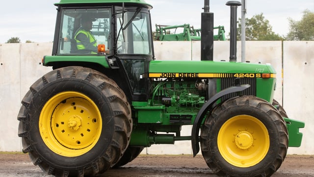 Auction report: Did punters 'fear the Deere' at this monster sale?