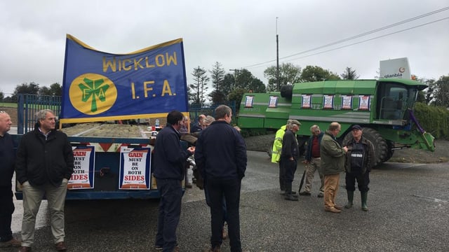 Second picket in place as IFA grain price protest escalates