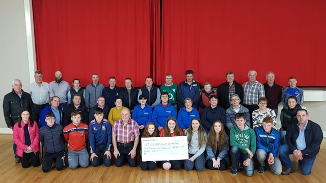 Picket line farmers give back to their milkman