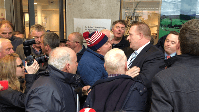 Video: Farmers' tempers fly in standoff with MII director