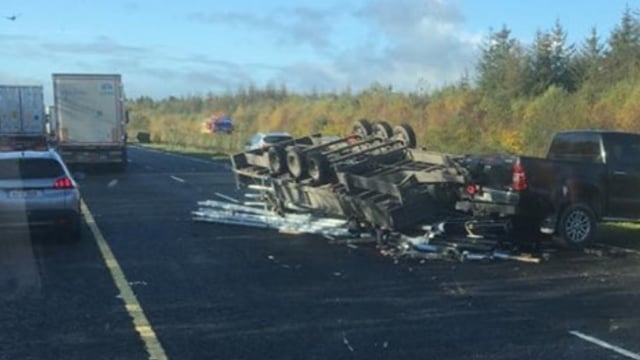 Trailer overturns on M7 motorway